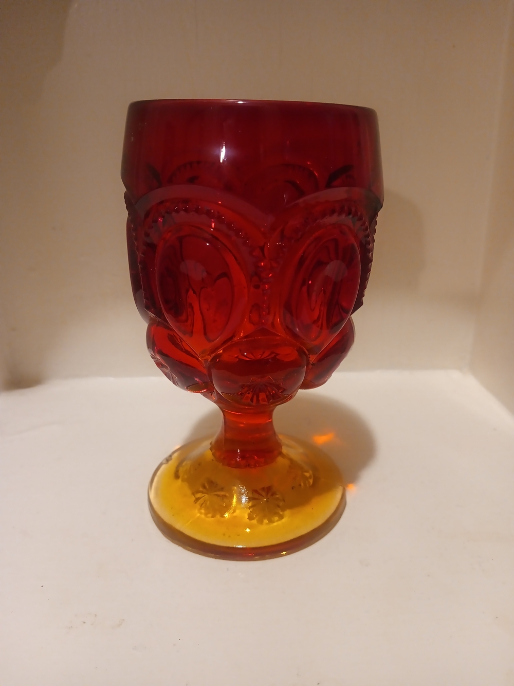 Vintage L.E. Smith Amberina Glass Goblet